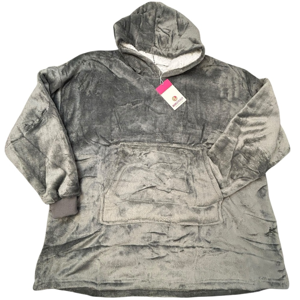 MarleyLilly Women’s Cozy Oversized Hooded Fleece Pullover Regular‎ NWT